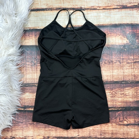 One Piece Workout Onesie Black - Picture 4 of 9